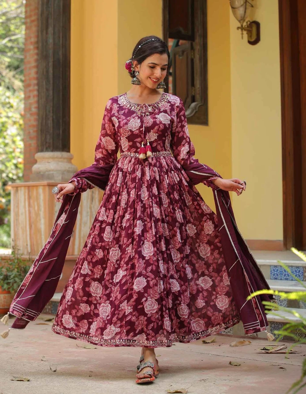 Mauve Mul Cotton Floral Print Gathered Ethnic Dress With Cotton Gota Work Dupatta 5 Mauve Mul Cotton Floral Print Gathered Ethnic Dress With Cotton Gota Work Dupatta - Image 3