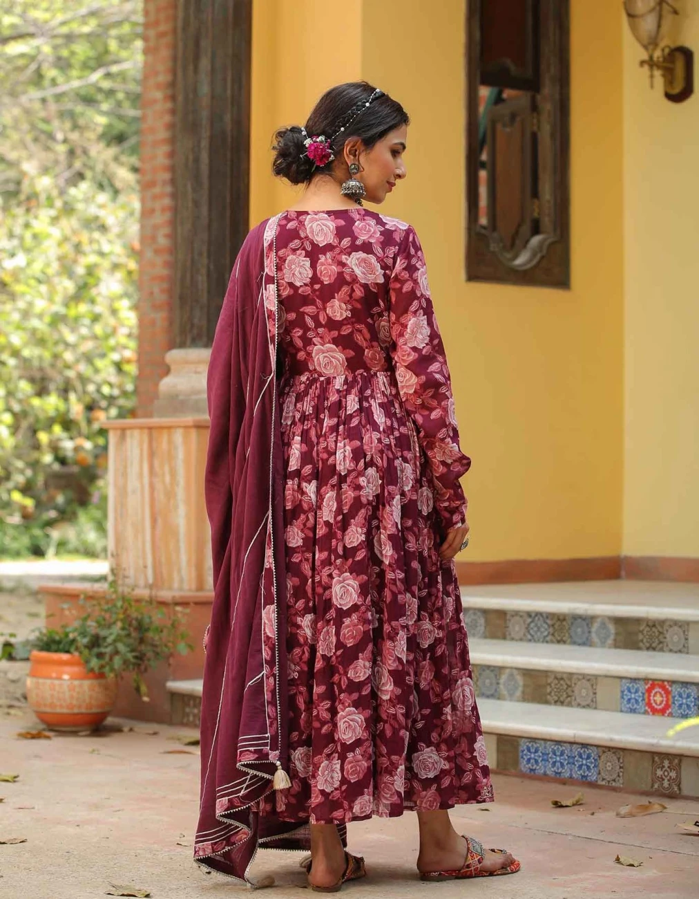 Mauve Mul Cotton Floral Print Gathered Ethnic Dress With Cotton Gota Work Dupatta 8 Mauve Mul Cotton Floral Print Gathered Ethnic Dress With Cotton Gota Work Dupatta - Image 6