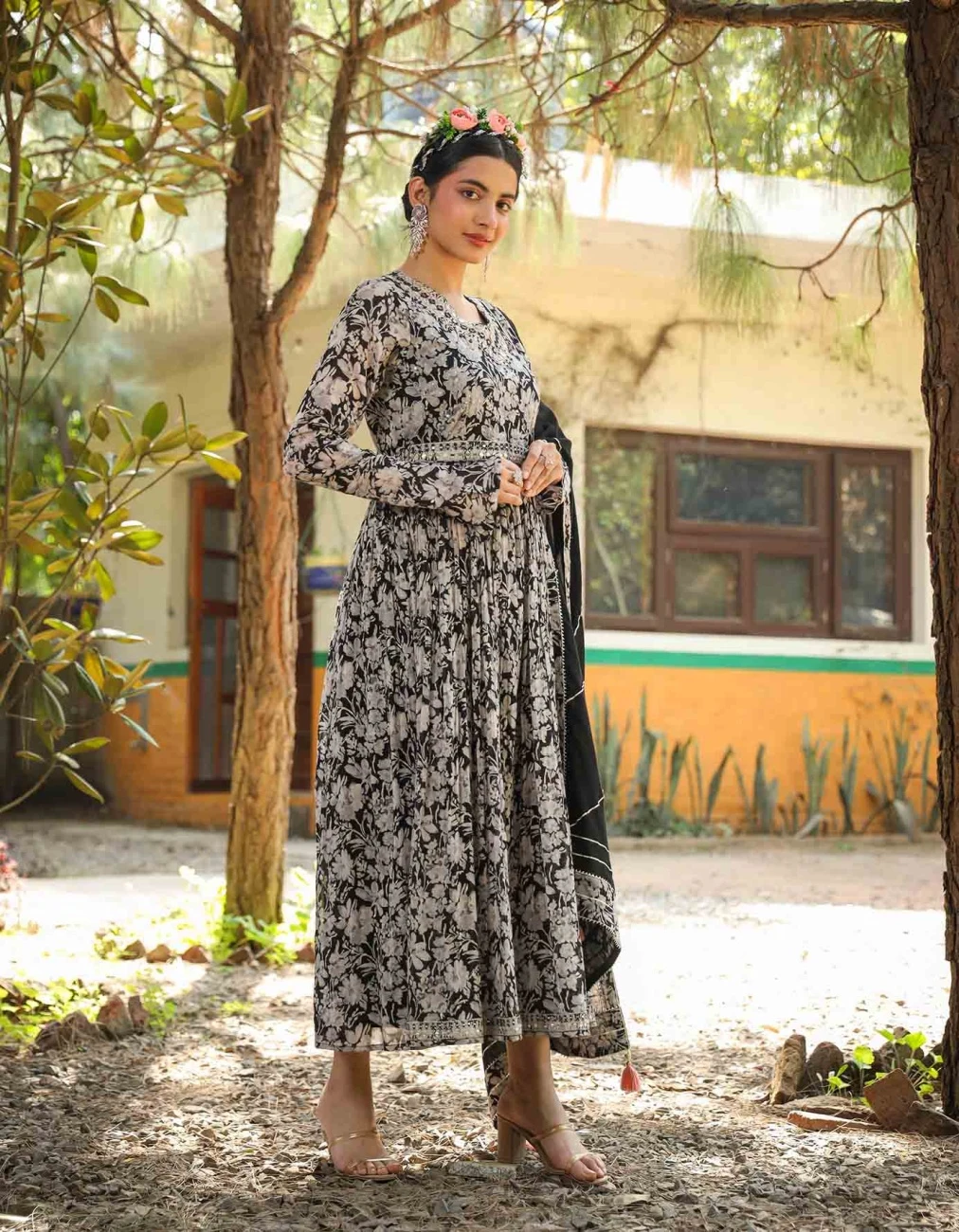 Black Mul Cotton Floral Print Gathered Ethnic Dress With Cotton Gota Work Dupatta And Belt 6 Black Mul Cotton Floral Print Gathered Ethnic Dress With Cotton Gota Work Dupatta And Belt - Image 4