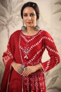 Red Mul Cotton Tribal Print Tiered Ethnic Dress With Mul Shibori Print Dupatta -ZAZU Clothing Shop 1467redb