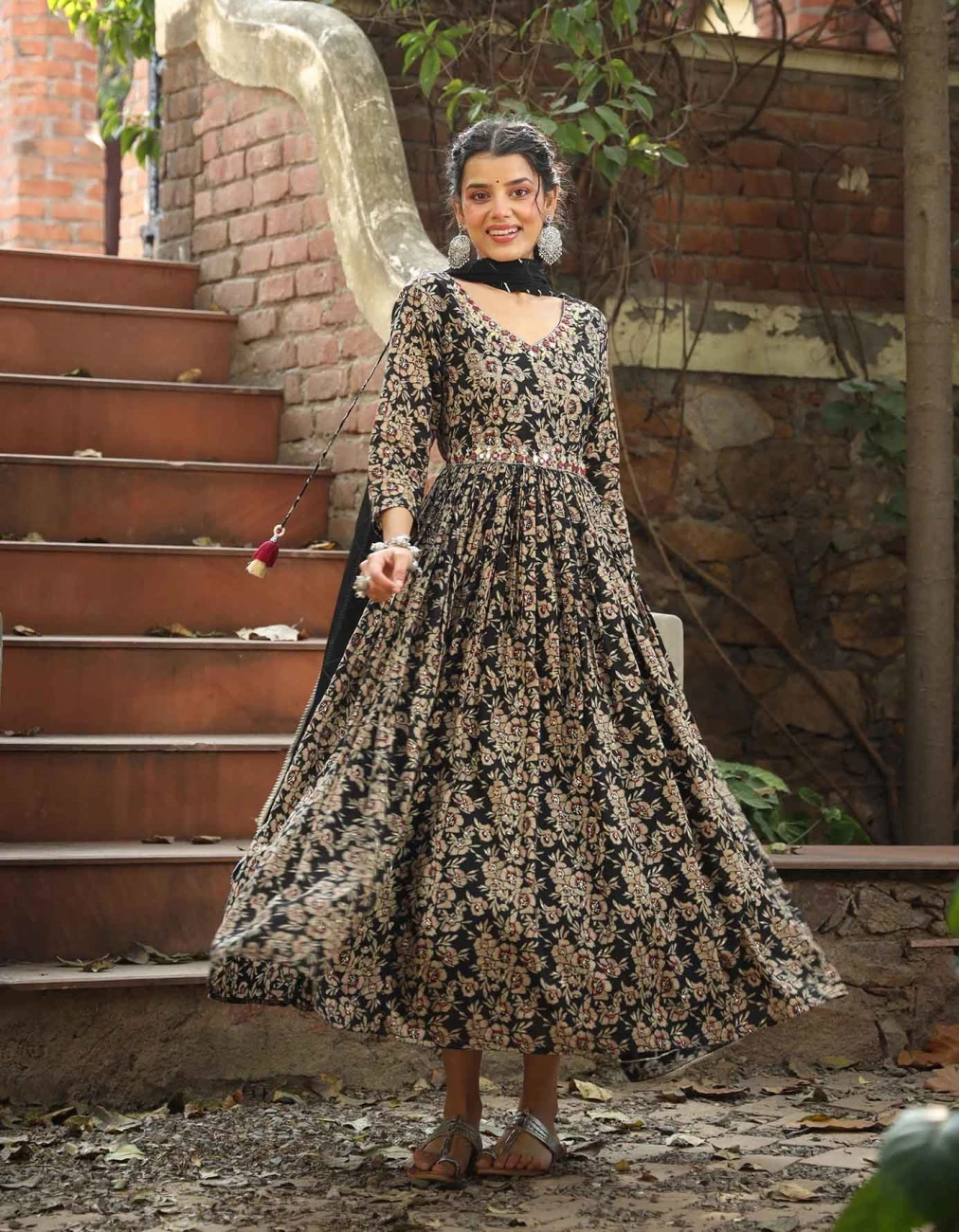 Black Mul Cotton Floral Print Gathered Ethnic Dress With Cotton Gota Work Dupatta 6 Black Mul Cotton Floral Print Gathered Ethnic Dress With Cotton Gota Work Dupatta - Image 4