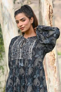 Black Printed Moss Crepe Floral Printed Short Dress -ZAZU Clothing Shop 2ss23a0481black4