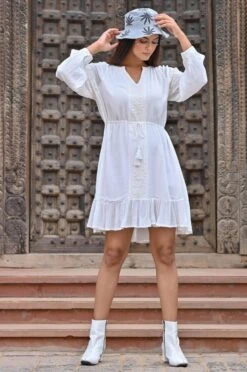 White Rayon Crepe Embroidery Dress