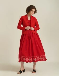 Handwoven Jamdani Classic Starp Dress With Jacket