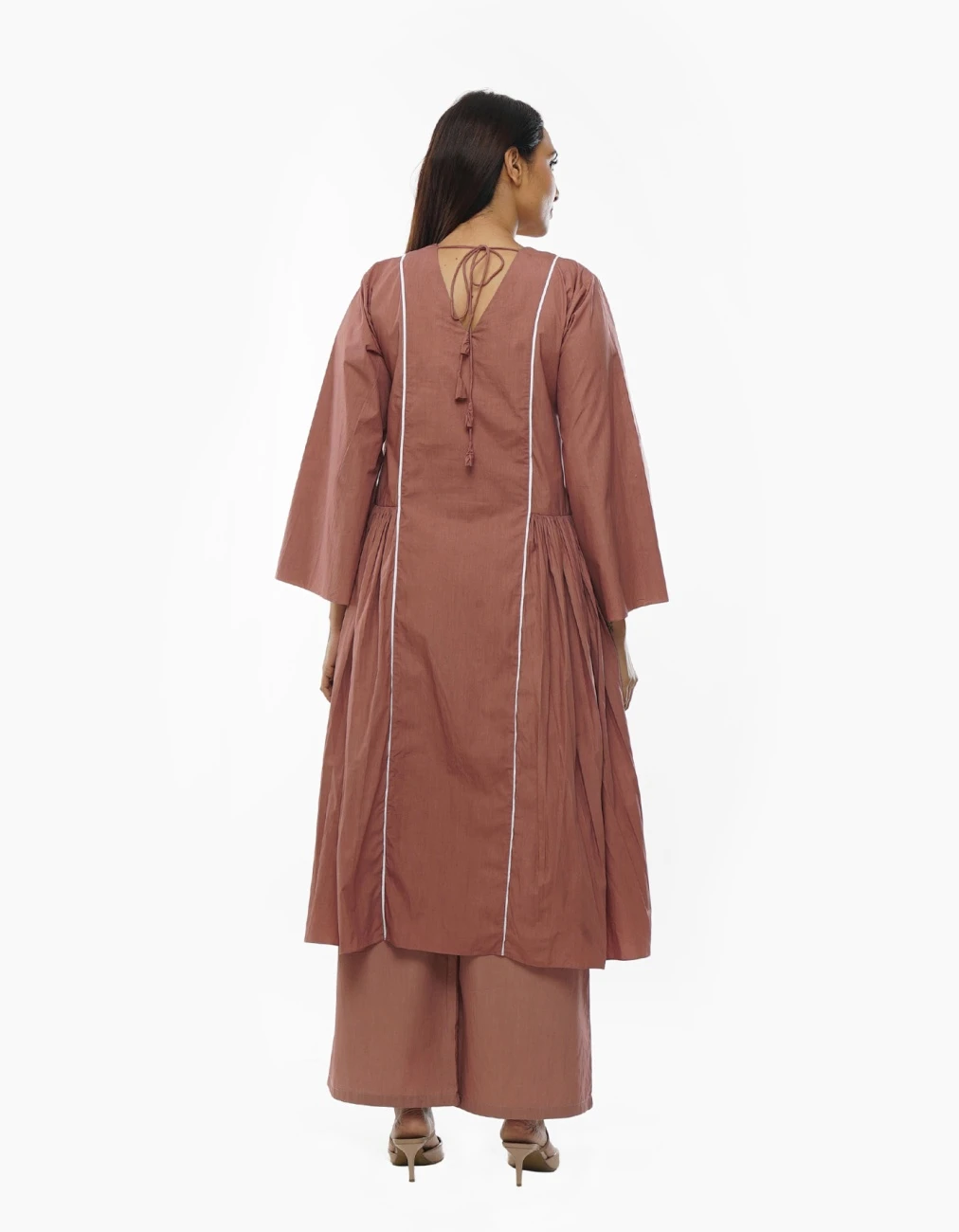 Light Pink V-Neck Pipine Dress Co-ord 6 Light Pink V-Neck Pipine Dress Co-ord - Image 5