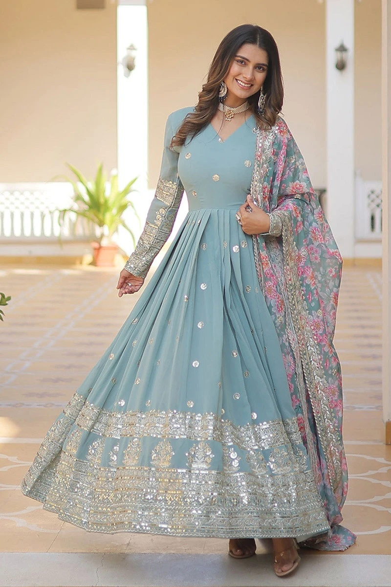 Black Embroidered Dress With Dupatta 3 Black Embroidered Dress With Dupatta