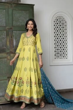 Floral Printed Anarkali Maxi Dress With Printed Dupatta -ZAZU Clothing Shop smc2202mstdb