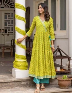 Marigold Yellow And Fuchsia Pink Eye Printed Tiered Dress With Palazzo And Organza Dupatta -ZAZU Clothing Shop smc2404pylw3