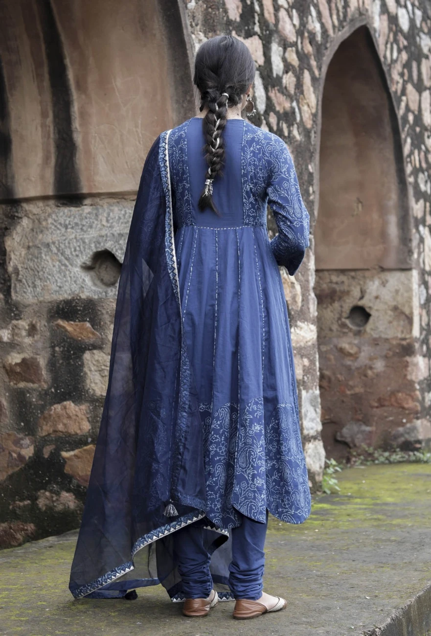 Set Of 3:Dalaja Indigo Cotton Kalidar Kurta Dress, Churidar & Organza Dupatta 4 Set Of 3:Dalaja Indigo Cotton Kalidar Kurta Dress, Churidar & Organza Dupatta - Image 2